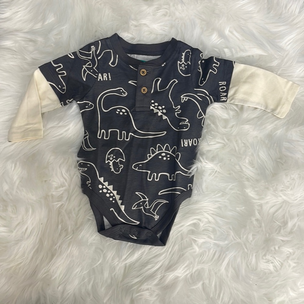 New bodysuit for baby